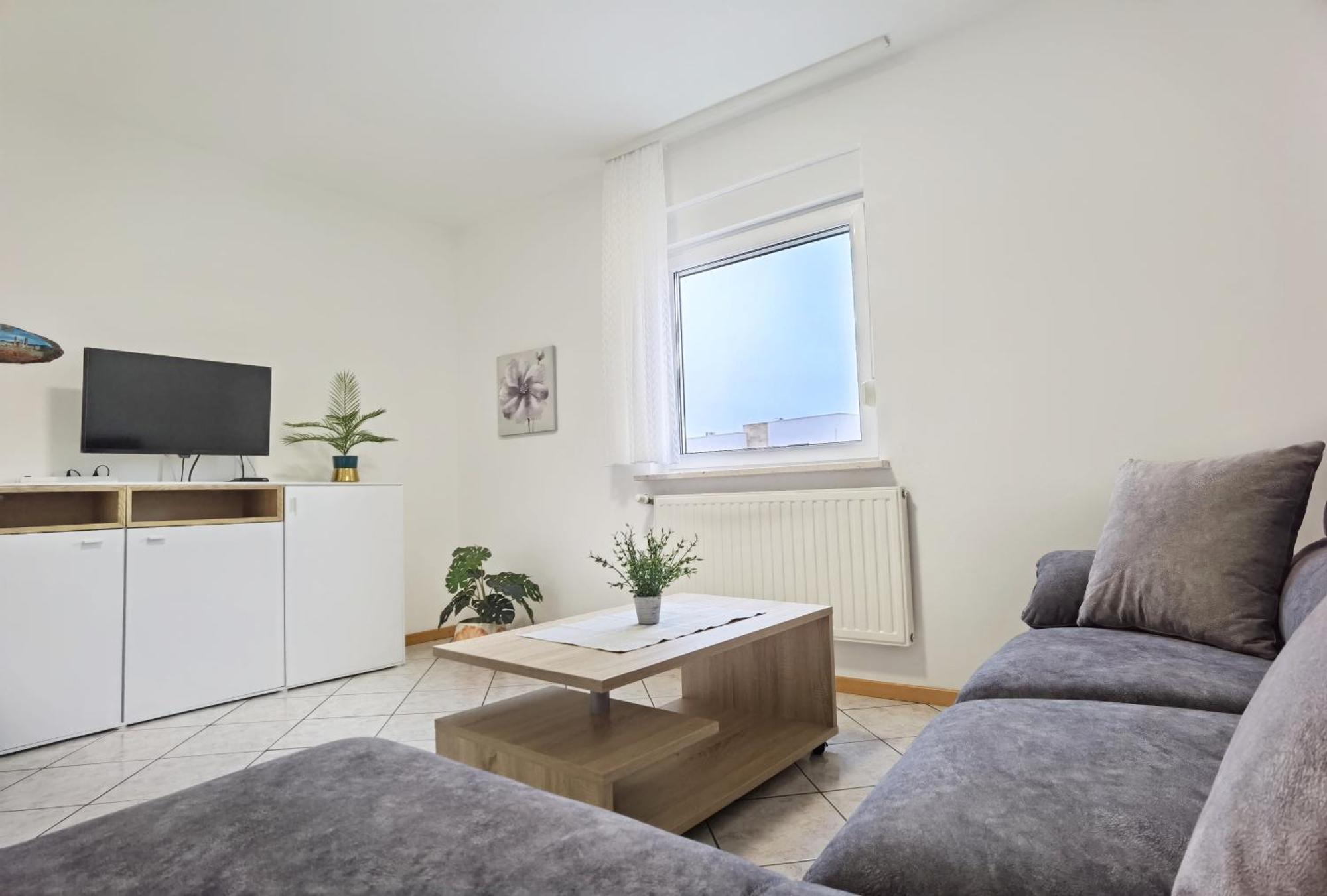 Lilu Apartments โวดีเซ ภายนอก รูปภาพ