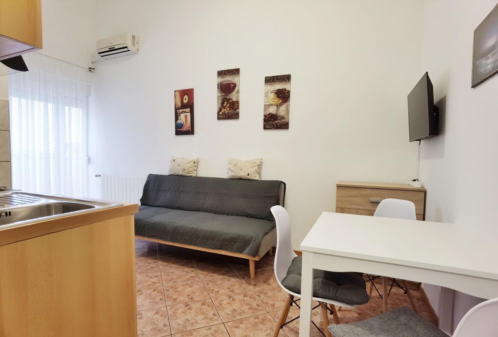 Lilu Apartments โวดีเซ ภายนอก รูปภาพ