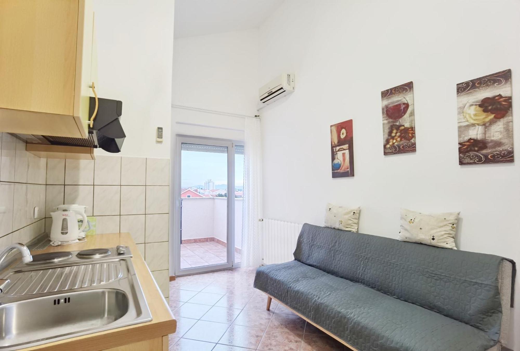 Lilu Apartments โวดีเซ ภายนอก รูปภาพ