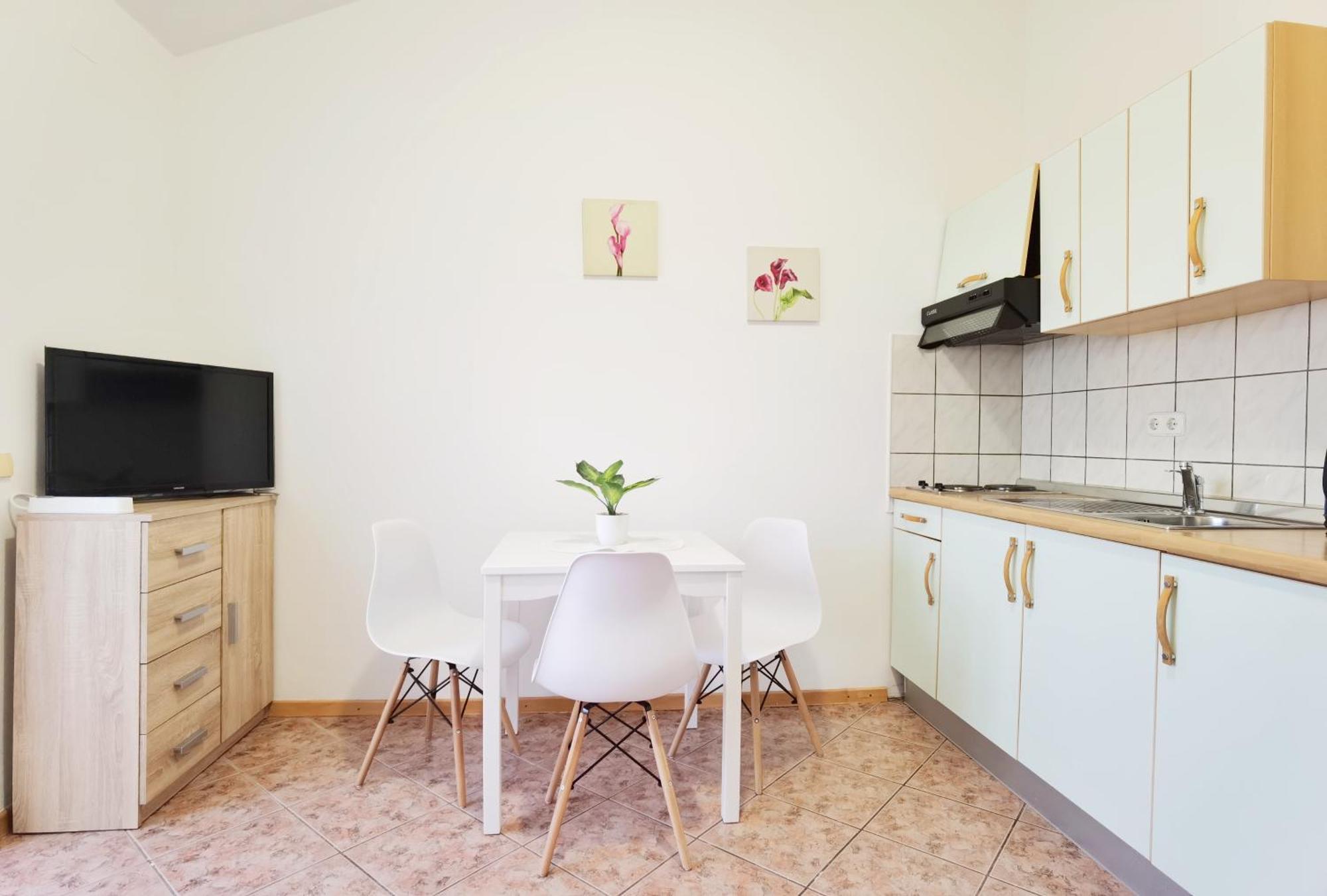 Lilu Apartments โวดีเซ ภายนอก รูปภาพ
